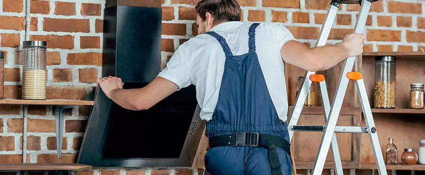 Modern Chimney Soot Cleaning Techniques in Bayshore Gardens, Florida
